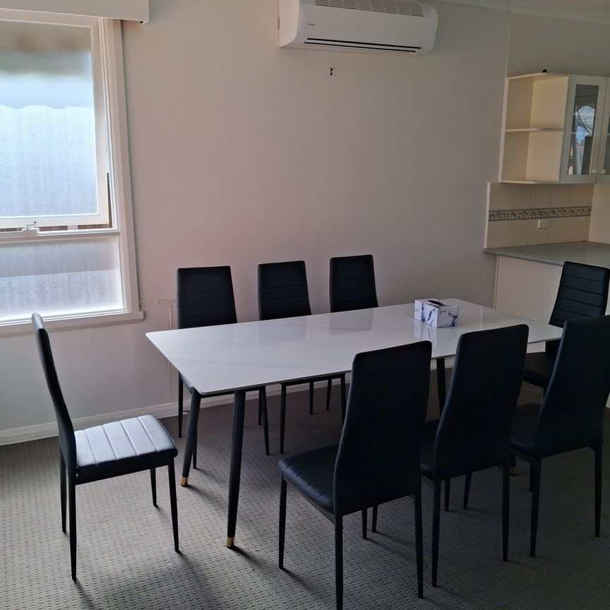 Burwood East - Photo 1