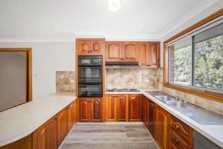 Home For Rent - Photo 5