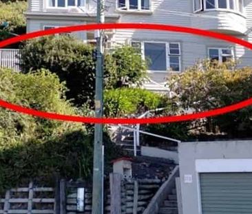 One bedroom furnished flat with great sea views - Photo 3