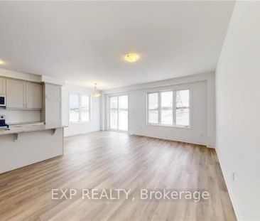Condo Townhouse For Lease | X8411416 - Photo 2
