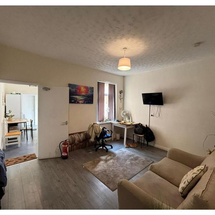 3 bedroom house to rent - Photo 1