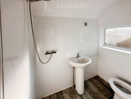 3 bedroom house to rent Princes Crescent, Edlington, Doncaster, DN12 - Photo 4