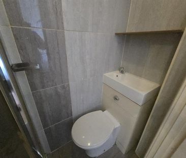 Athelney Street, London SE6 - Photo 4