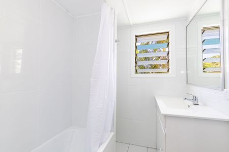 2/29 Clarendon Street, Hyde Park - Photo 4