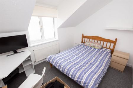 5 bedroom house to rent - Photo 3