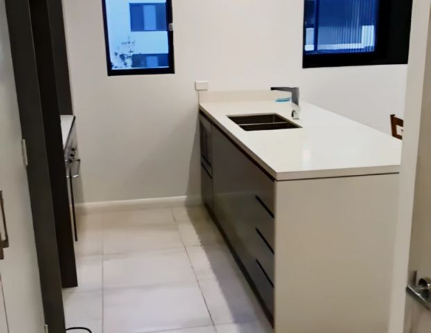 1 bed 1 bath*205 - Photo 1