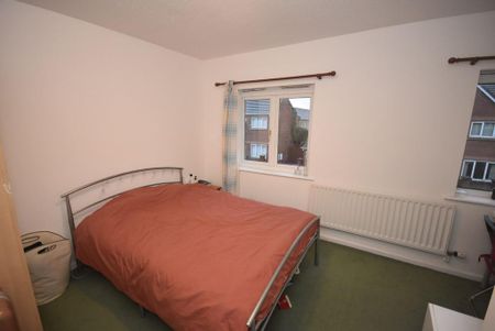 2 bedroom terraced house to rent - Photo 3