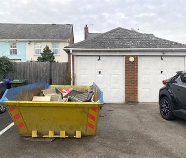 2 bedroom semi-detached house to rent - Photo 6