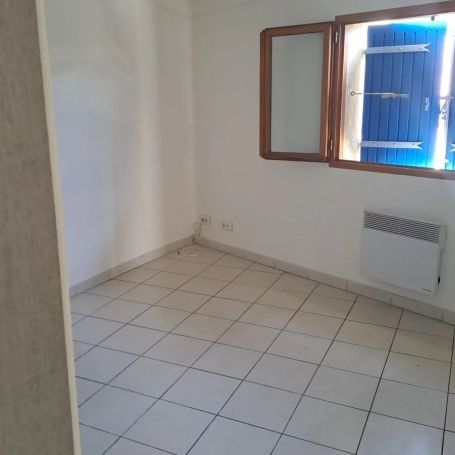 Location Appartement P2 Sorgues - Photo 1