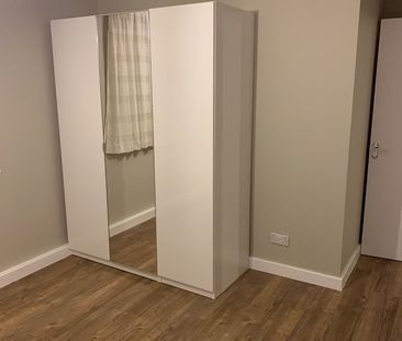 2 Bed Flat, Farleigh Court, CR2 - Photo 2