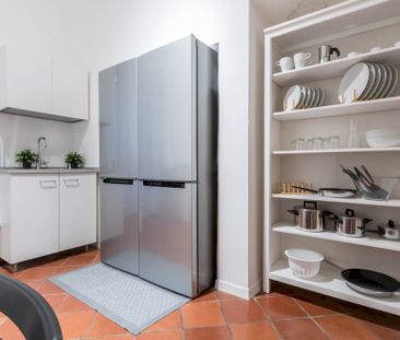 Elegant single room in Viale Regina Margherita - Photo 1