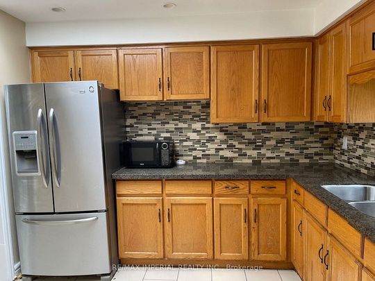 For Lease - 166 Hupfield Trail Unit# Front Unit, Toronto, Ontario - Photo 1