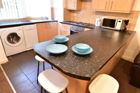 Pearson Grove, Hyde Park - Photo 3