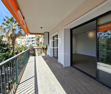 Excellent 2 Bedroom apartment with 25m² terrace for rent in Malagueta - El Limonar - Photo 2