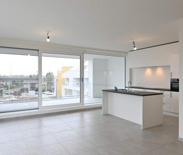 Appartement te huur in Brustem voor € 980 met 2 slaapkamers - Photo 2