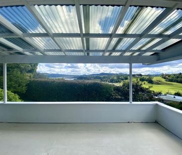 Bright harbour home - Photo 6