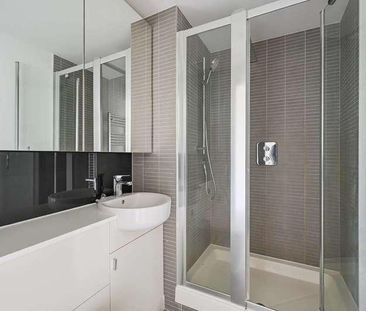 Medals Way, East Village, Stratford, E20 - Photo 3