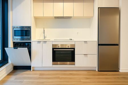 For Lease - 1 Jarvis Street Unit# 509, Hamilton, Ontario - Photo 5