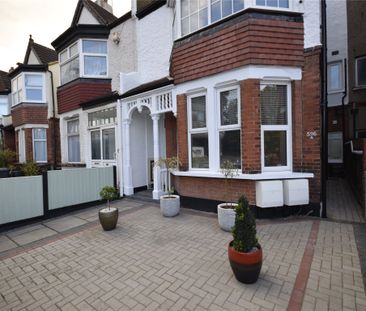 Brighton Road, Purley, London, CR8 - Photo 2