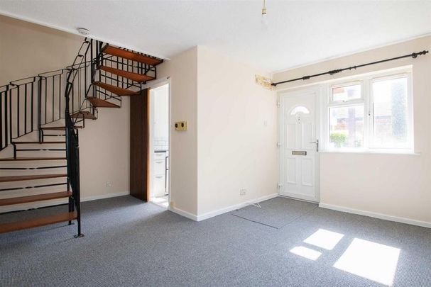 1 bedroom detached house to rent - Photo 1