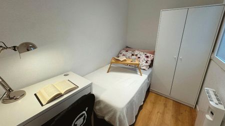 Piso de alquiler en N/a, Delicias - Photo 5