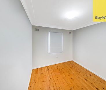 WARM AND COZY HOME OFFERED! READY TO MOVE IN! - Photo 5