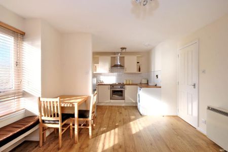 1 bedroom flat to rent - Photo 3