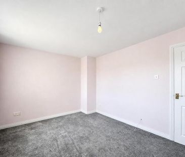 4 Whitethorn Drive, Newtownards, BT23 8WS - Photo 2