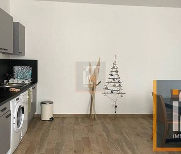 Appartement à louer - Nîmes 3 pièces de 75 m² - Photo 1