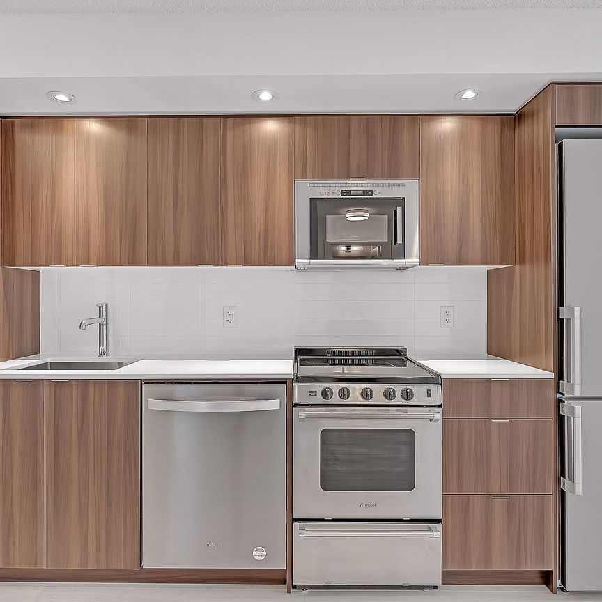 For Lease - 10 Eva Road Unit# 2407, Toronto, Ontario - Photo 1