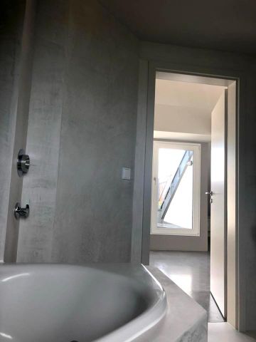 Helle 1 Zimmer Wohnung ab sofort - Photo 2