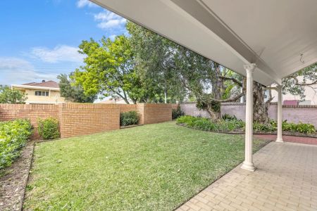 Rare Townhouse Offering - Photo 5