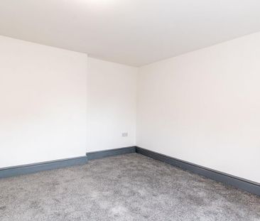 1 bedroom house of multiple occupation to rent - Photo 2