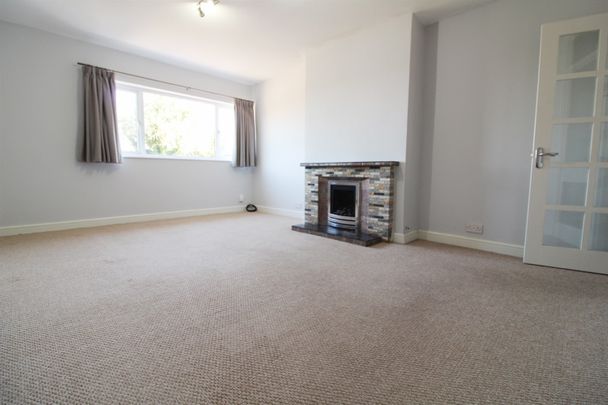 Mowbray Drive, Reading, RG30 4XY - Photo 1