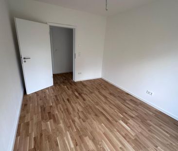 In toller Lage: Wunderschöne, moderne und lichtdurchflutete 3 Zimmer-Wohnung mit Balkon, Dahlienweg 1a, Burgsolms - Foto 5