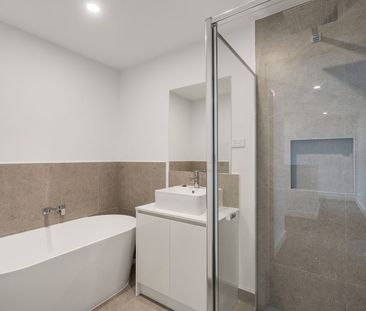 40 Ashbourne Boulevard, Donnybrook, Vic 3064 - Photo 1