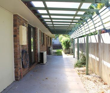 74 GARRO STREET, Sunnybank Hills QLD 4109 - House For Rent | Domain - Photo 4
