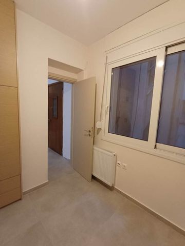 (For Rent) Residential Apartment || Athens Center/Athens - 70 Sq.m, 3 Bedrooms, 780€ - Photo 4