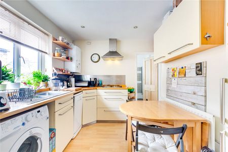 Berrymead Gardens, London, W3, London - Photo 4