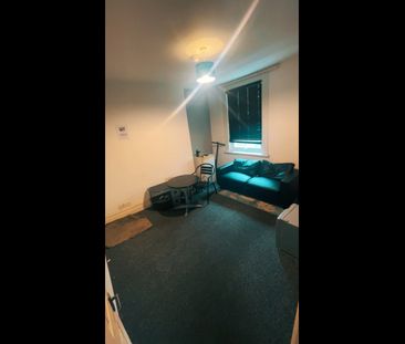 Room in a Shared House, Fishponds, BS16 - Photo 1