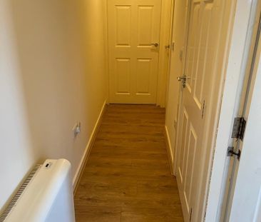 2 bedroom apartment to rent - Photo 6