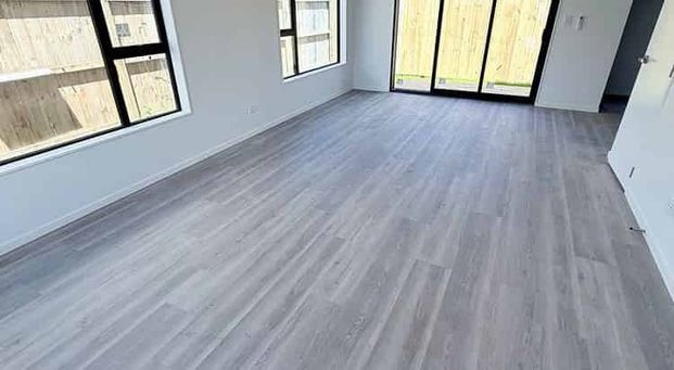 Brand new, ready to go - Photo 1