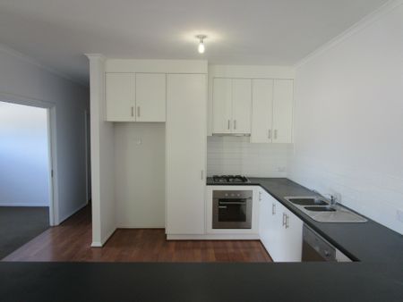 25 Redward Avenue, Greenacres SA, Belconnen - Photo 5