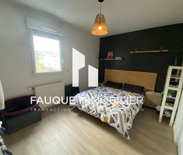 Location Appartement 3 pièces 72m² VALENCE 26000 - Photo 2