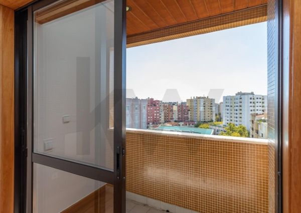 Apartamento T4 em Lisboa