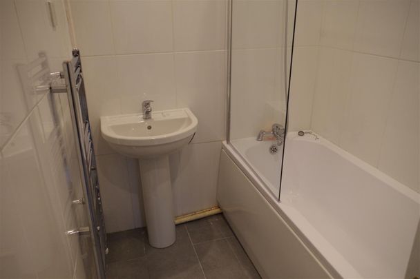 Wigan Road, Bolton - Photo 1