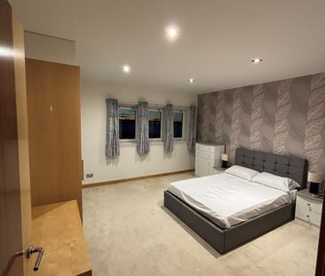 3 Bed Flat, Western Harbour Place, EH6 - Photo 4