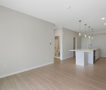 33 Carringham Gate Northwest, Calgary - Photo 2