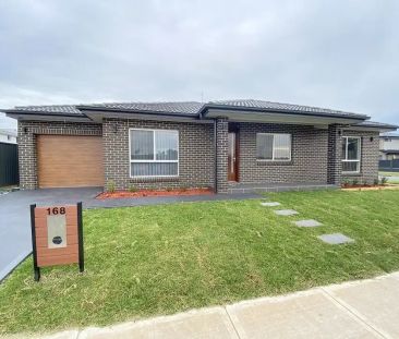 Modern Family Home! - Photo 4