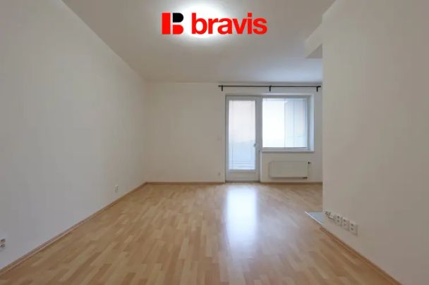 Pronájem bytu 1+kk, ulice U Leskavy, Brno - Starý Lískovec, balkon, sklep - Photo 1